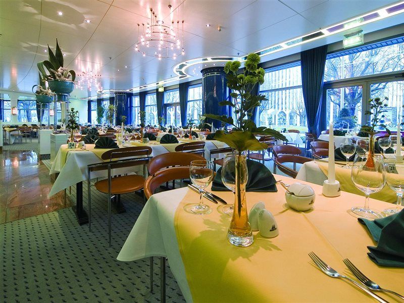Maritim Hotel Frankfurt Франкфурт-на-Майне Экстерьер фото